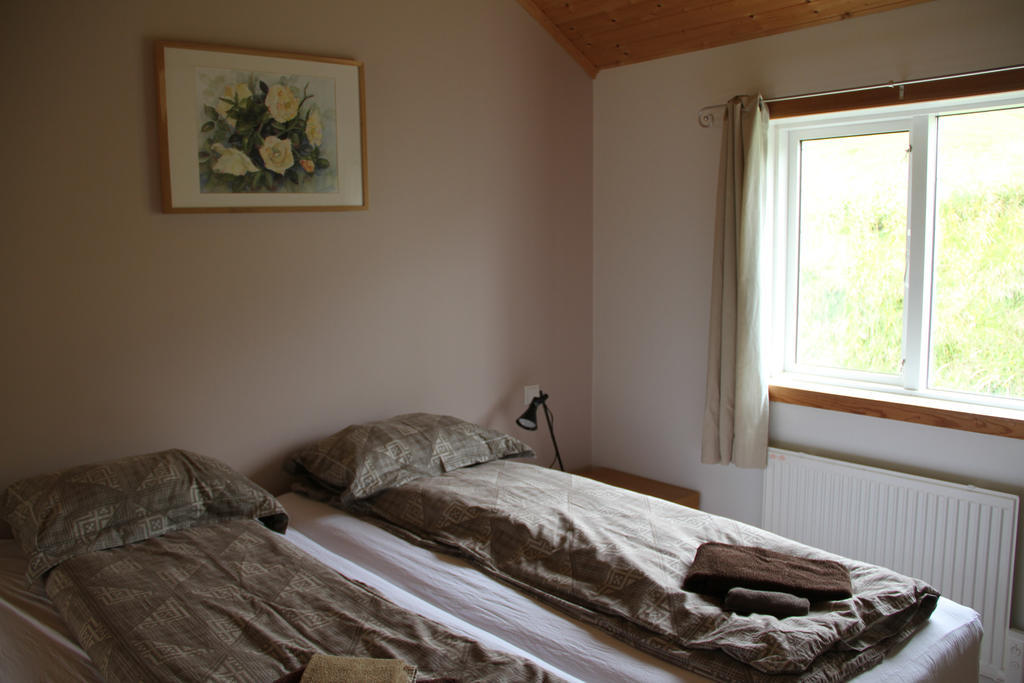 Guesthouse Hof In Vatnsdalur Hof i Vatnsdal Room photo